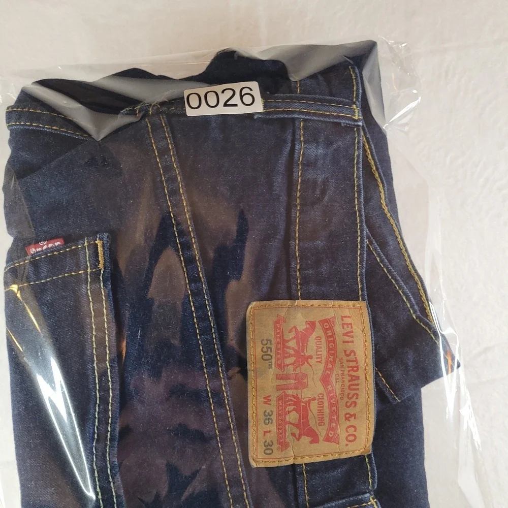 Levi's 550 Men's Jeans Size 36x30 Blue Relaxed Fit Look At Pics